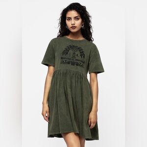 Obscura Graphic Print Mini Skater Dress Sz 8 – Bold, Statment Skater, Dark Print